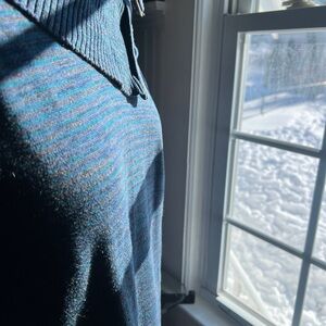 Sweater dress with asymmetrical zipper collar-blue